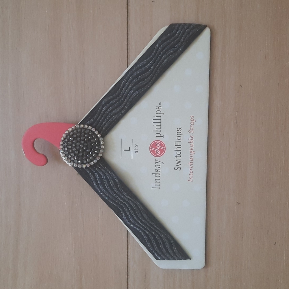Lindsay Phillips SwitchFlop Strap in Alix
